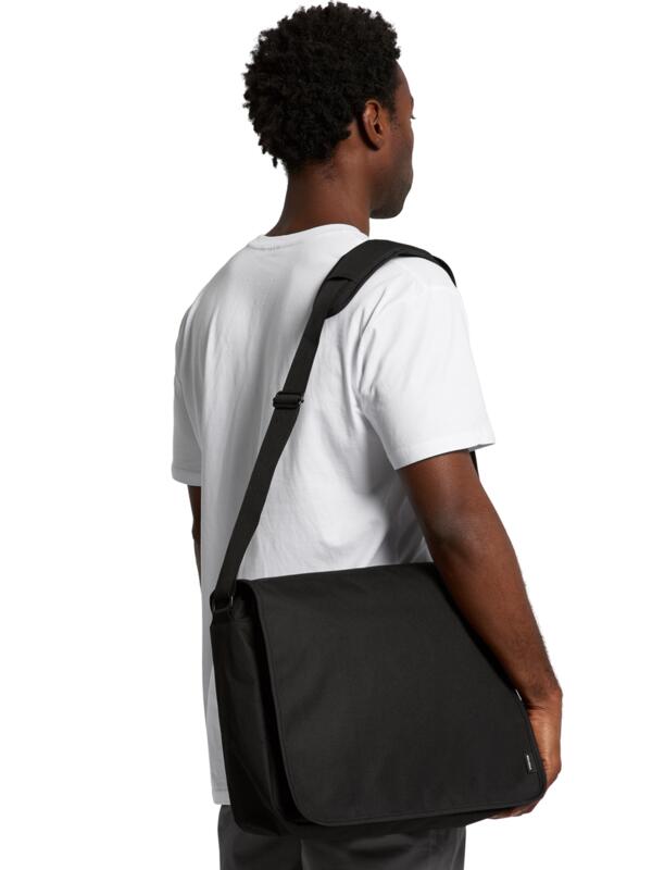 RECYCLED MESSENGER BAG Thumbnail